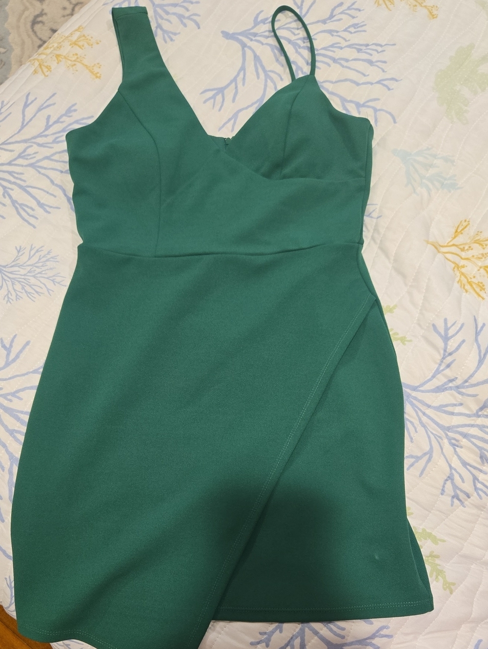 Emerald Green V-Neck Asymmetrical Mini Dress